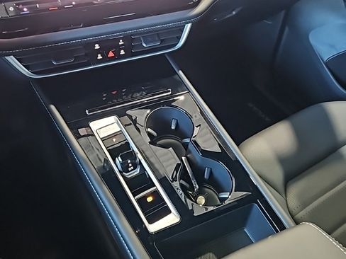 New 2026 Volkswagen Atlas Cross Sport SEL image 34