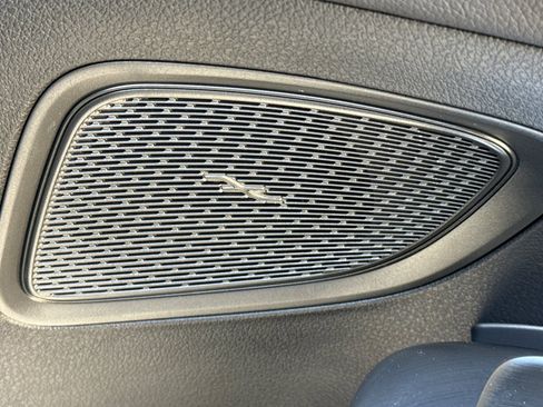 Certified 2025 Mercedes-Benz C 300 4MATIC Sedan image 31