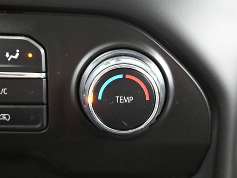 Used 2020 Chevrolet Silverado 1500 Custom w/ Custom Value Package image 24