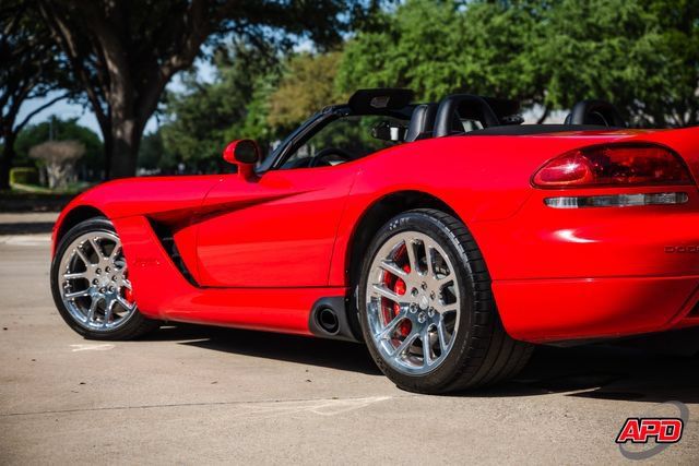 Used 2004 Dodge Viper SRT-10 RWD image 51