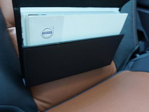 Used 2016 Volvo V60 T5 Cross Country w/ Convenience Package AWD/4WD image 30