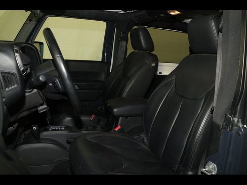 Used 2016 Jeep Wrangler Sport w/ Quick Order Package 24S image 8