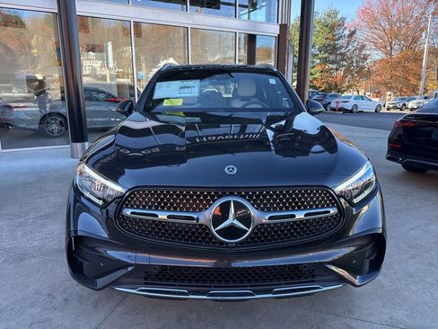 New 2026 Mercedes-Benz GLC 300 4MATIC image 3