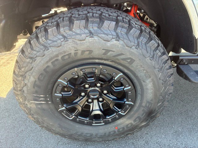 New 2026 Ford Bronco Raptor w/ Interior Carbon Fiber Pack AWD/4WD image 15