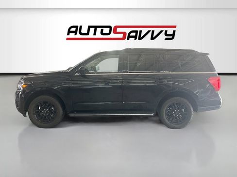Used 2023 Ford Expedition XLT AWD/4WD image 4
