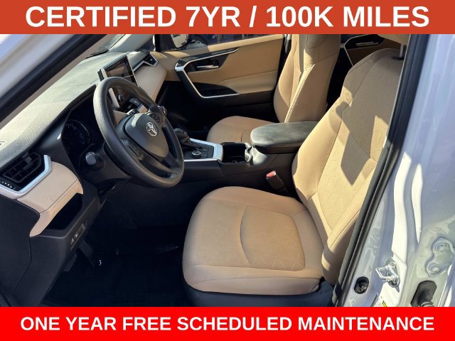 Used 2025 Toyota RAV4 XLE AWD/4WD image 14