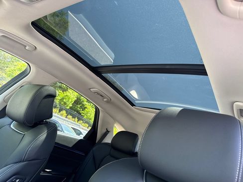 New 2026 Genesis GV70 2.5T Select AWD/4WD image 33