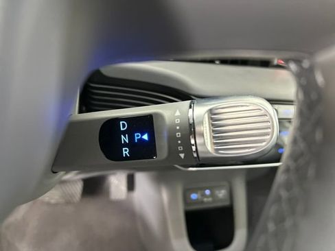 Used 2025 Hyundai Ioniq 5 SEL image 20