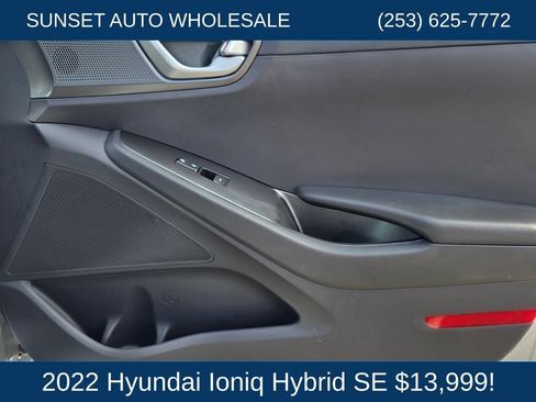 Used 2022 Hyundai Ioniq SE FWD image 21