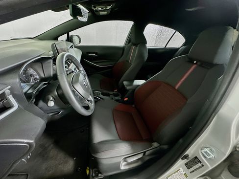 Used 2023 Toyota Corolla SE image 13