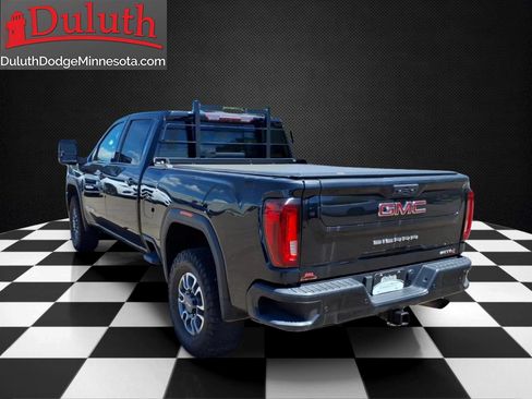 Used 2022 GMC Sierra 3500 AT4 w/ AT4 Preferred Package AWD/4WD image 3