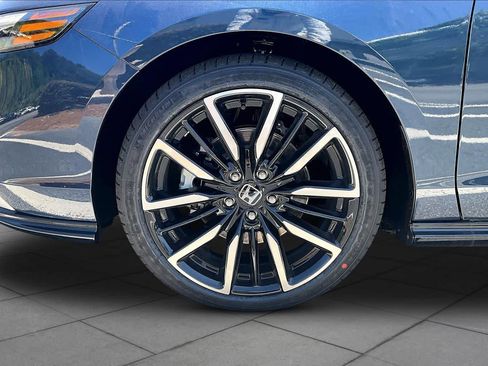 New 2026 Honda Accord Touring image 9