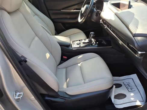 Used 2023 MAZDA CX-30 AWD 2.5 S w/ Preferred Package image 6