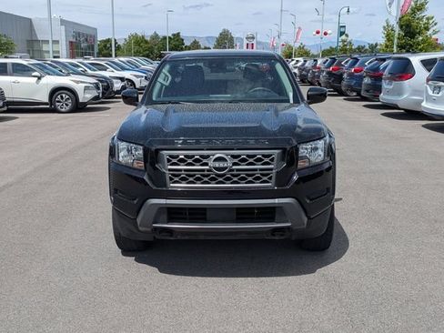 Used 2023 Nissan Frontier SV AWD/4WD image 8