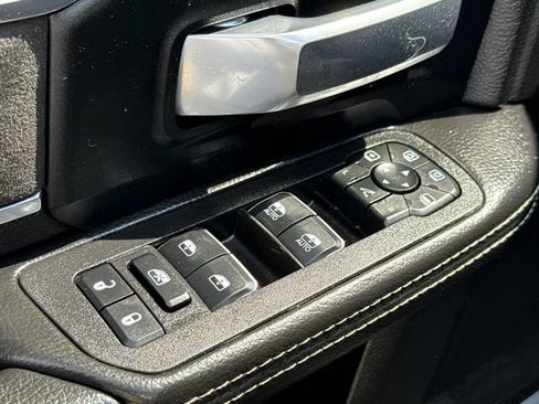 Used 2025 RAM 2500 Laramie w/ Night Edition AWD/4WD image 20