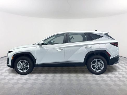 Used 2026 Hyundai Tucson SE AWD/4WD image 8