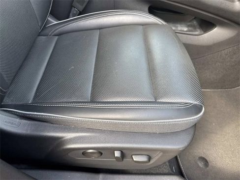 Used 2021 Buick Envision Essence w/ Sport Touring Package image 14