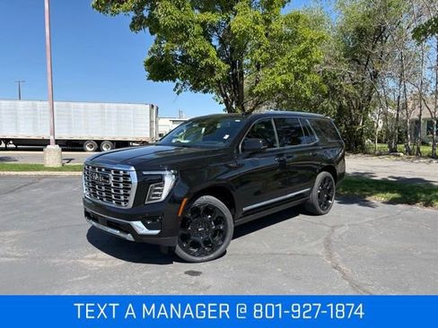 New 2026 GMC Yukon Denali w/ Denali Reserve Package AWD/4WD image 1