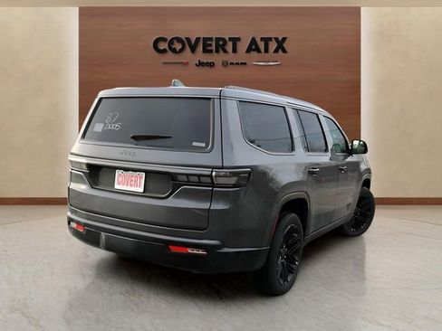 New 2026 Jeep Grand Wagoneer Limited image 5