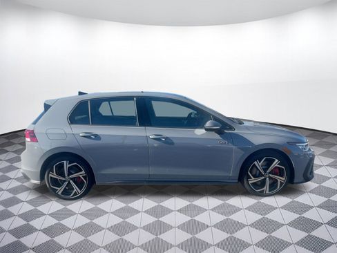 New 2026 Volkswagen Golf SE image 8