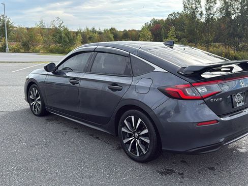 Used 2022 Honda Civic EX-L image 10