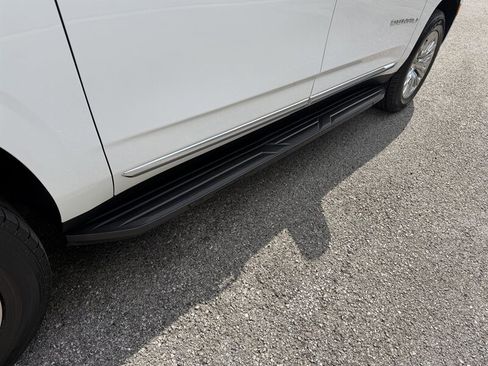 Used 2022 GMC Yukon XL Denali AWD/4WD image 12