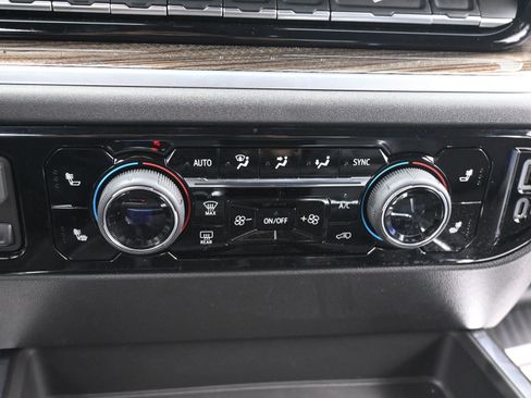 New 2026 Chevrolet Silverado 1500 LT Trail Boss w/ LPO, Dark Essentials Package AWD/4WD image 25