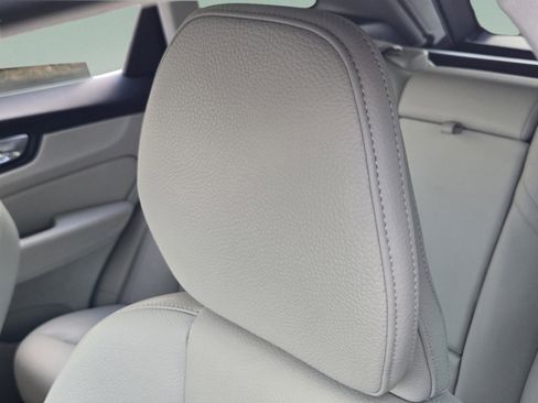 Used 2023 Volvo XC60 B5 Plus w/ Climate Package AWD/4WD image 25