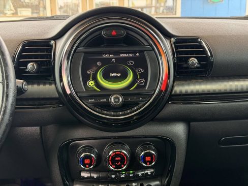 Used 2016 MINI Cooper Clubman FWD image 15