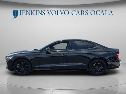 Used 2022 Volvo S60 T8 R-Design w/ Advanced Package AWD/4WD image 6