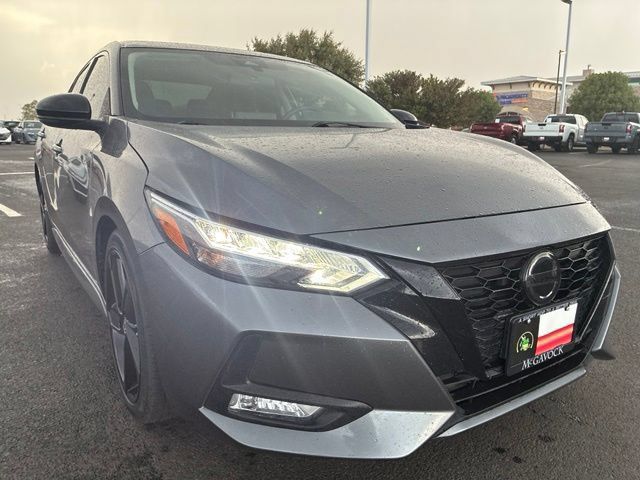 Certified 2023 Nissan Sentra SR w/ Midnight Edition Package FWD image 7