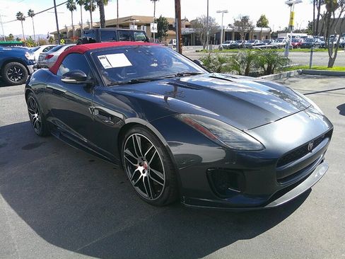 Used 2020 Jaguar F-TYPE Convertible image 3