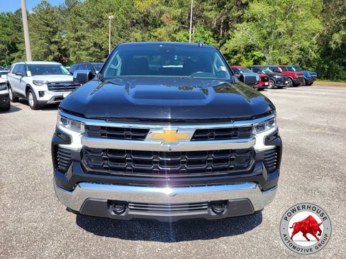 Used 2024 Chevrolet Silverado 1500 LT image 10