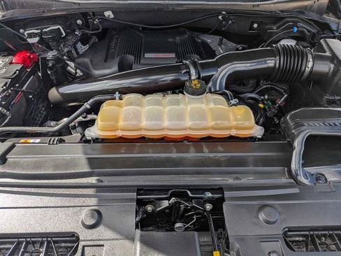Certified 2018 Ford F150 Raptor w/ Equipment Group 802A Luxury AWD/4WD image 13