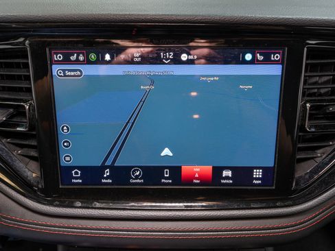 Used 2024 Dodge Durango GT image 17