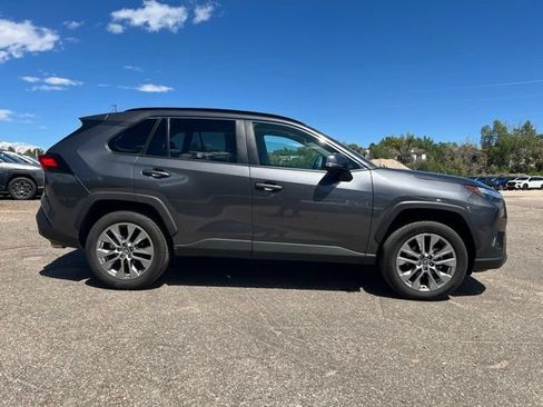 Used 2023 Toyota RAV4 XLE Premium AWD/4WD image 7