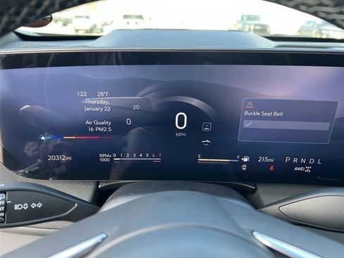 Used 2025 Buick Enclave Preferred image 33