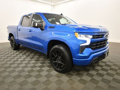 Used 2024 Chevrolet Silverado 1500 RST AWD/4WD image 10