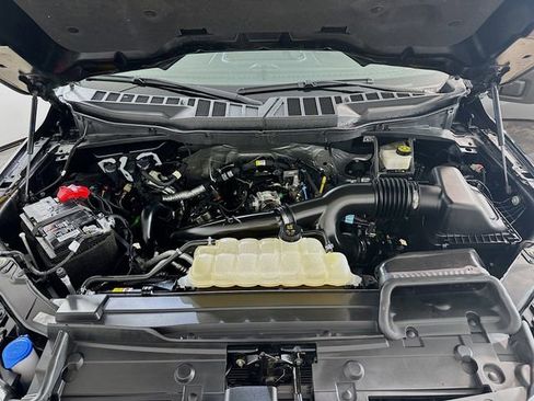 Certified 2022 Ford F150 XLT w/ Equipment Group 302A High image 29