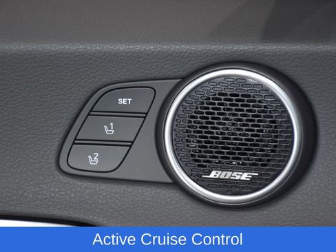 New 2025 Hyundai Sonata Limited image 23