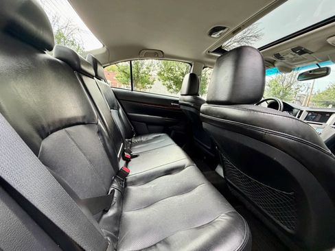 Used 2013 Subaru Legacy 2.5i Limited AWD/4WD image 16