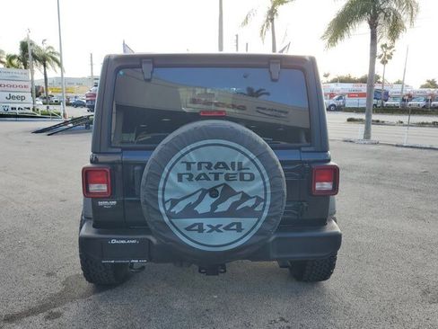 Used 2021 Jeep Wrangler Unlimited Sport image 6