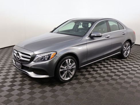 Used 2018 Mercedes-Benz C 300 4MATIC Sedan image 9