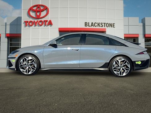 Used 2023 Hyundai Ioniq 6 Limited RWD image 6