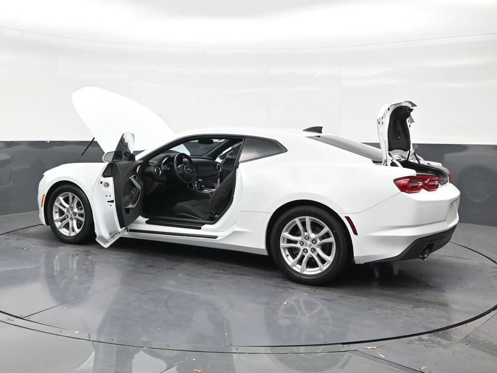 Used 2022 Chevrolet Camaro LS RWD image 31