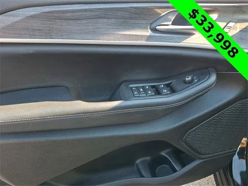 Certified 2023 Jeep Grand Cherokee Limited image 12