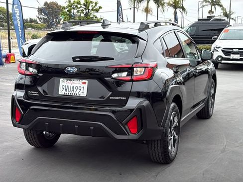Used 2025 Subaru Crosstrek 2.5i Premium AWD/4WD image 6