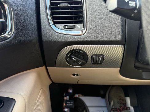 Used 2019 Dodge Durango GT image 18