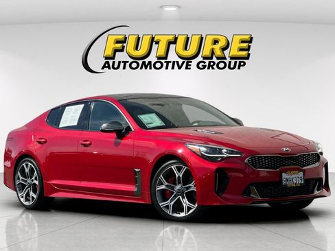 Certified 2019 Kia Stinger GT1 image 1