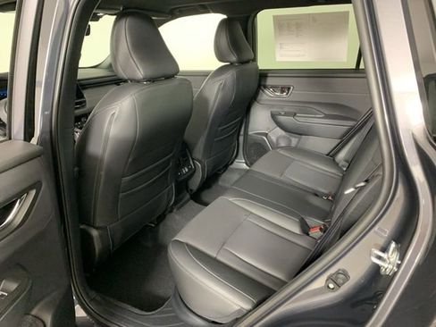 Used 2026 Subaru Outback Touring XT AWD/4WD image 31